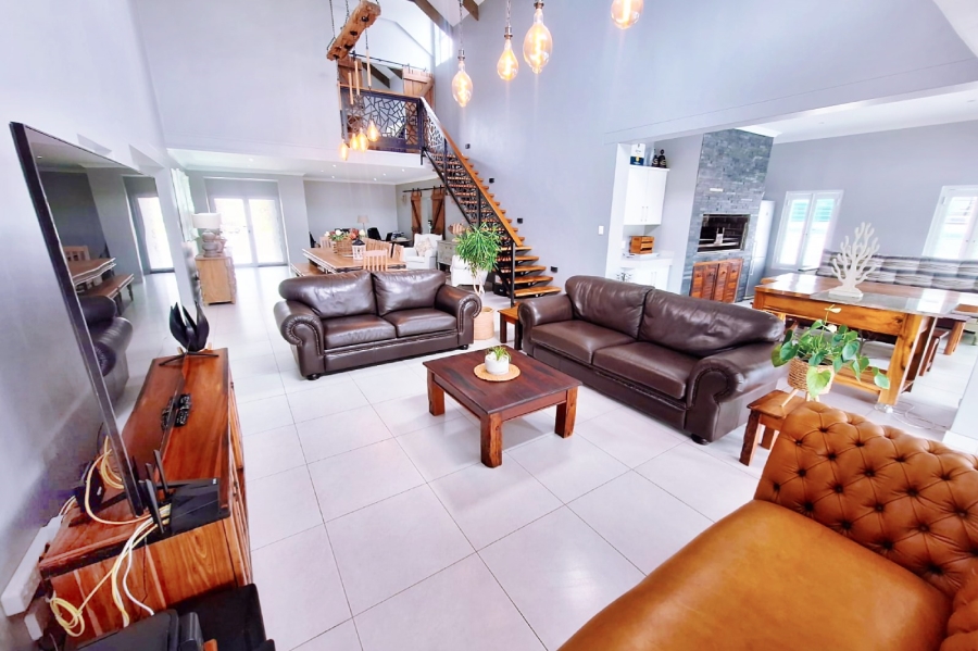 4 Bedroom Property for Sale in Marina Martinique Eastern Cape